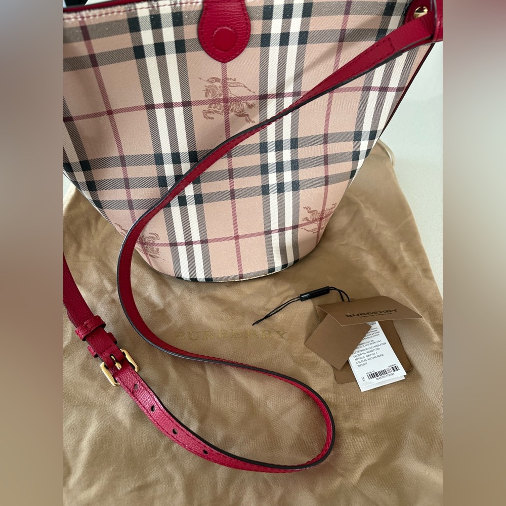 Burberry Haymarket Lorne Women's bucket Bag - Red and Tan-small-Authentic